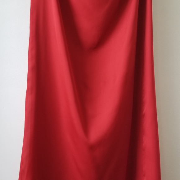 The Row Stratski red silk skirt sz 8 - Picture 3 of 7